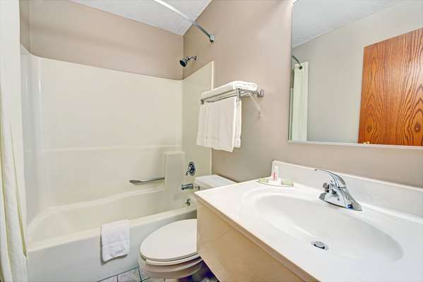  - Super 8 Hotel Emerson Indianapolis - I-74 & I-465, Exit 52