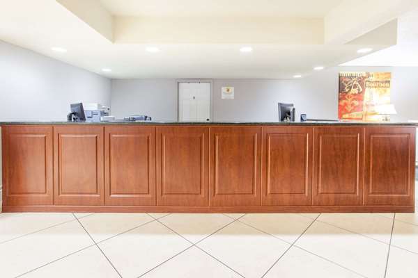  - Super 8 Motel West Monroe - I-20, Exit 114