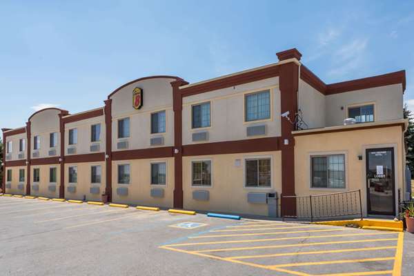 Exterior view - Super 8 Motel Douglas - I-25, Exit 140