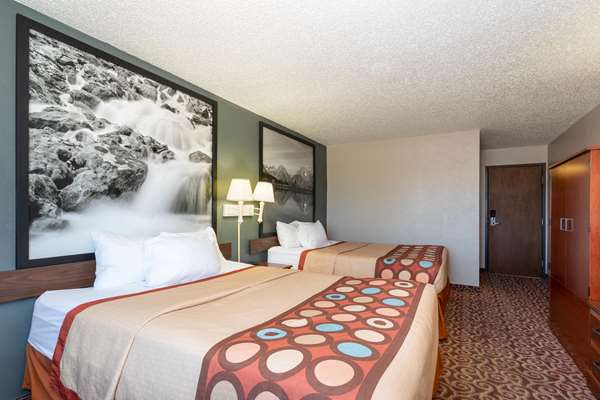  - Super 8 Hotel Gillette - I-90, Exit 124