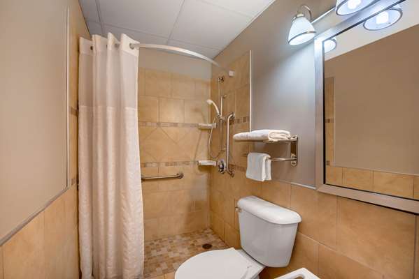  - Super 8 Hotel North Ridgeville - I-80, Exit 152