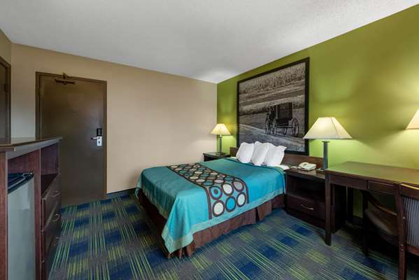  - Super 8 Hotel North Ridgeville - I-80, Exit 152