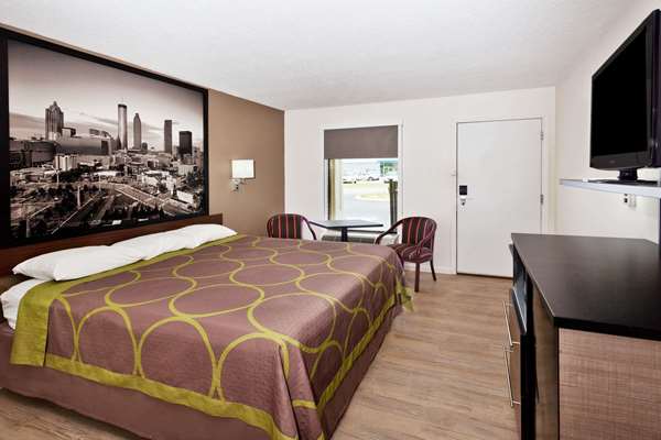  - Super 8 Motel Ringgold - I-75, Exit 348