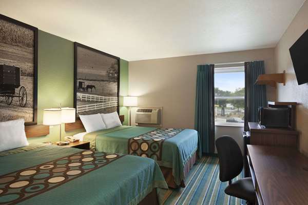  - Super 8 Hotel Tuscola - I-57, Exit 212