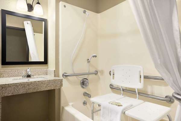  - Super 8 Hotel Tuscola - I-57, Exit 212