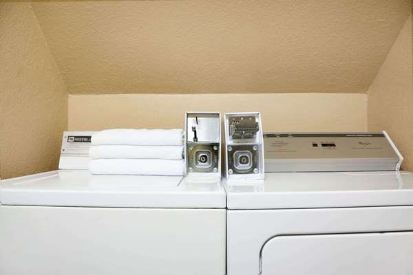  - Super 8 Hotel Tuscola - I-57, Exit 212