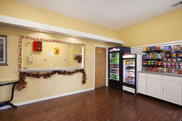  - Super 8 Motel Salem