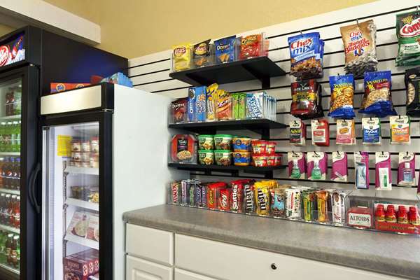  - Super 8 Motel Salem