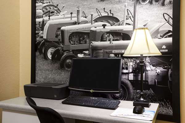 Conference Area - Super 8 Motel Salem