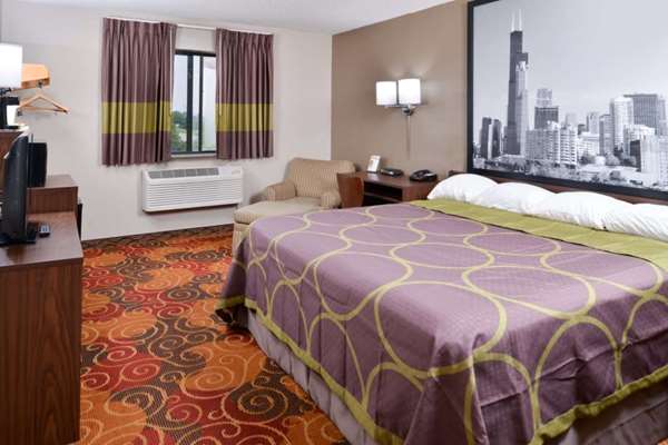  - Super 8 Hotel Romeoville