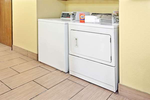  - Super 8 Hotel Romeoville