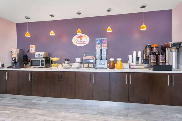  - Super 8 Motel Locust Grove - I-75, Exit 212