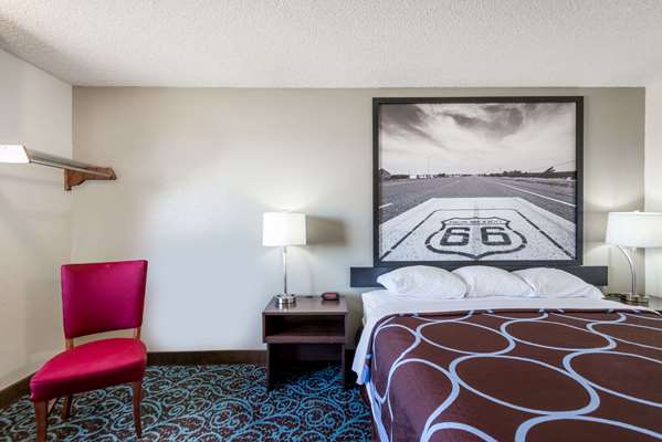  - Super 8 Hotel Tucumcari - I-40, Exit 335