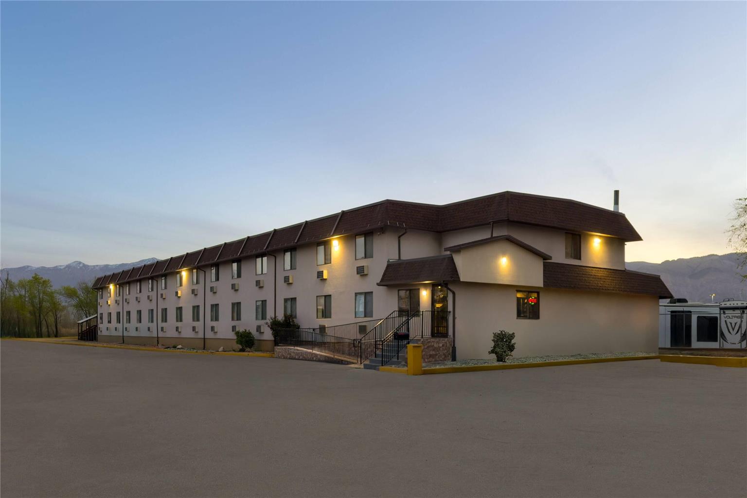 Super 8 Ogden