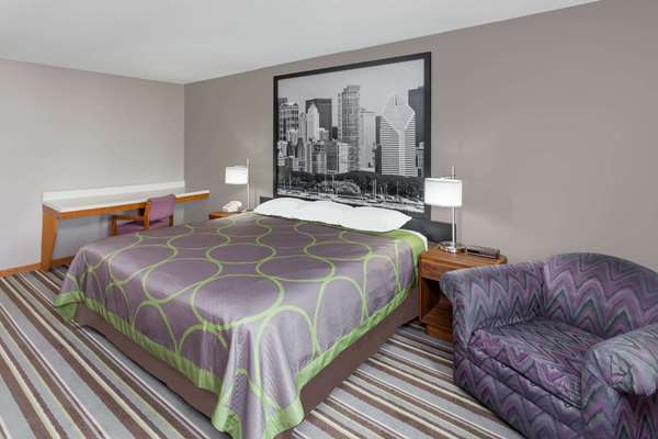  - Super 8 Hotel Watseka