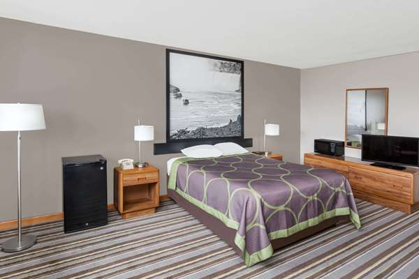  - Super 8 Hotel Watseka