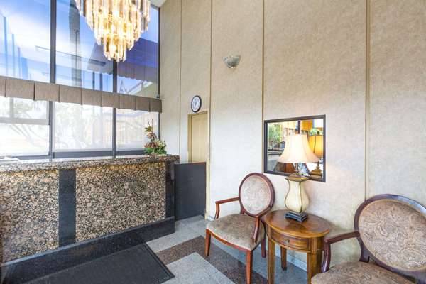  - Days Inn Airport Center Inglewood
