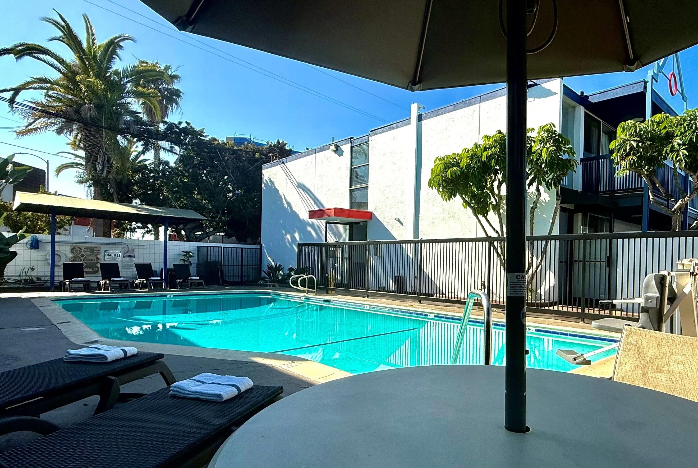 Pool - indoor | Days Inn by Wyndham Los Angeles LAX/VeniceBch/Marina DelRay