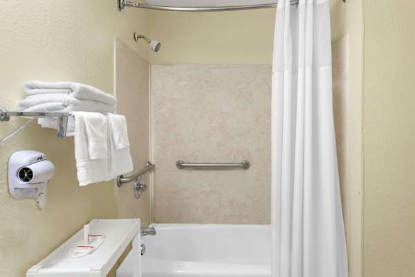  - Days Inn Northeast Columbia - I-20, Exit 71