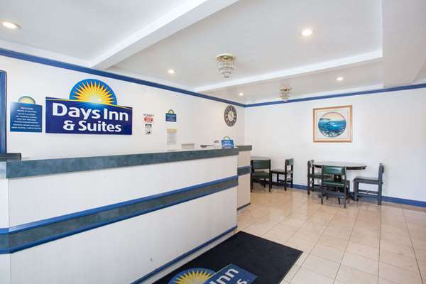  - Days Inn Orange