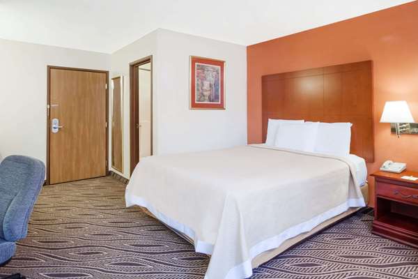  - Days Inn Dyersburg