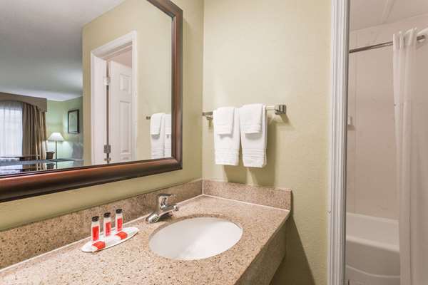  - Days Inn Ormond Beach - I-95, Exit 273
