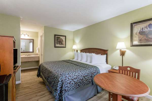  - Days Inn Ormond Beach - I-95, Exit 273