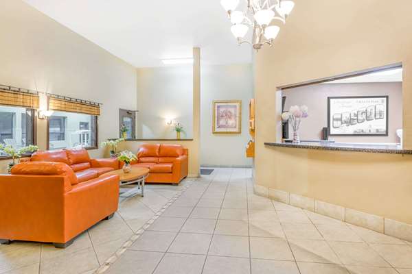  - Super 8 Hotel Grants Pass - I-5, Exit 58