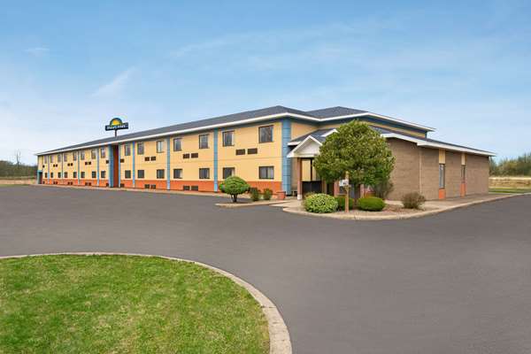 Exterior view - Days Inn Canastota - I-90, Exit 34