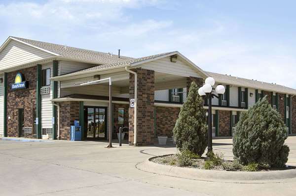 Exterior view - Days Inn Salina - I-70, Exit 252