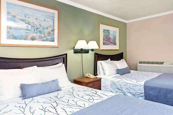  - Days Inn Convention Center San Jose