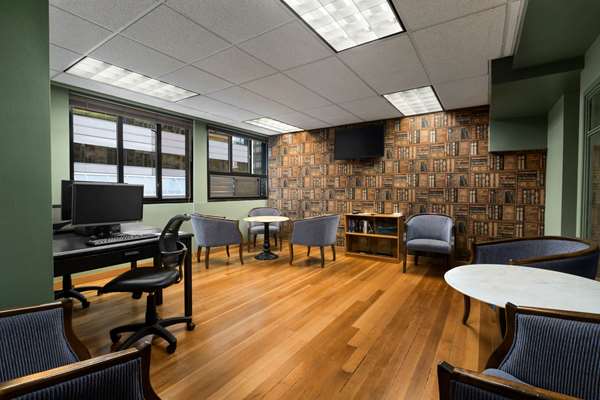 Conference Area - Days Inn Downtown Vancouver