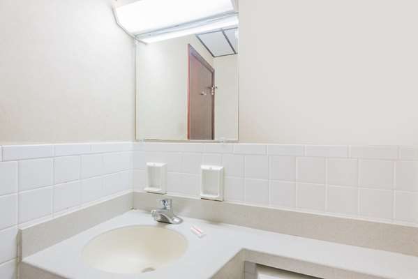  - Days Inn South Pittsburgh