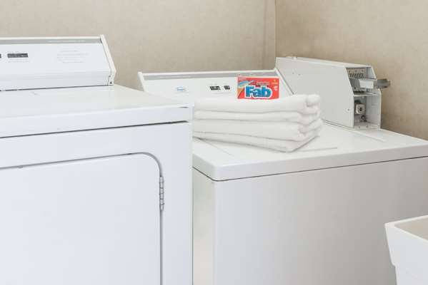  - Days Inn South Pittsburgh