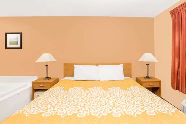  - Days Inn Worthington - I-90, Exit 42