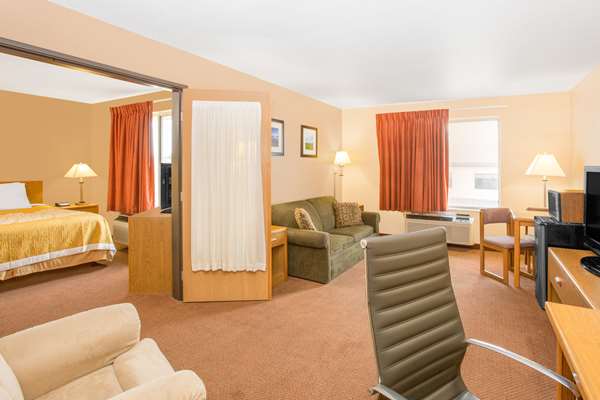  - Days Inn Worthington - I-90, Exit 42