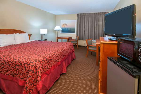  - Days Inn Pauls Valley