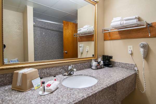 - Days Inn Pauls Valley