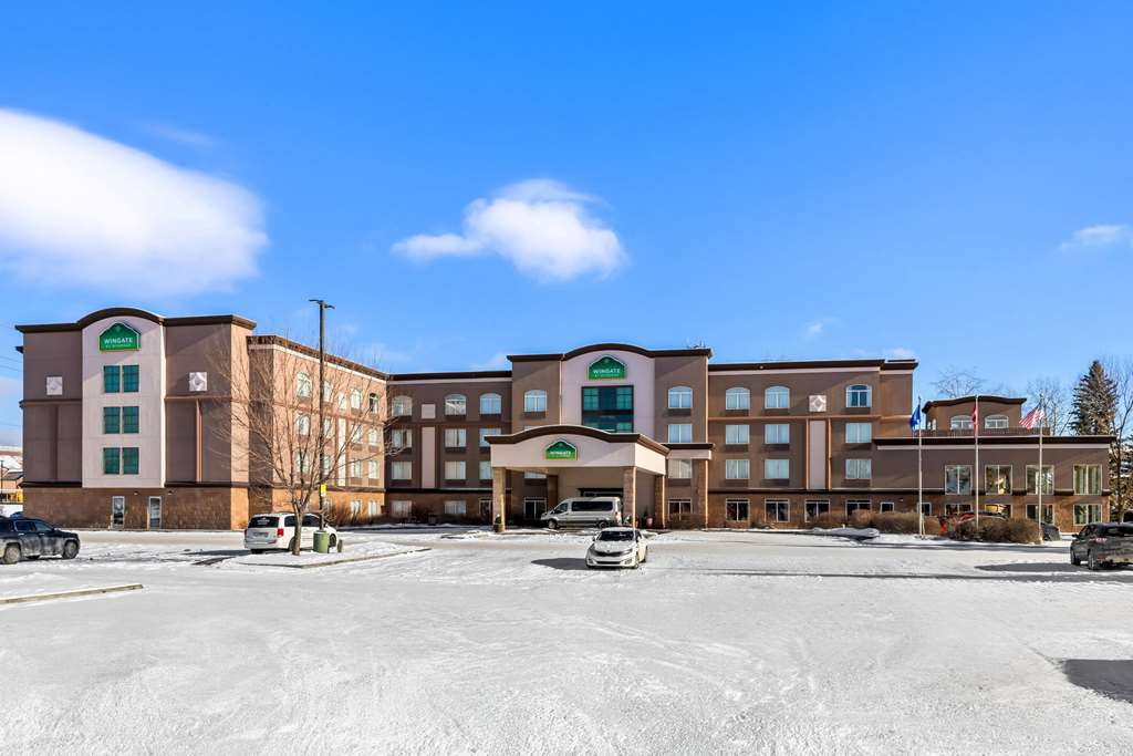 Wingate by Wyndham Calgary South