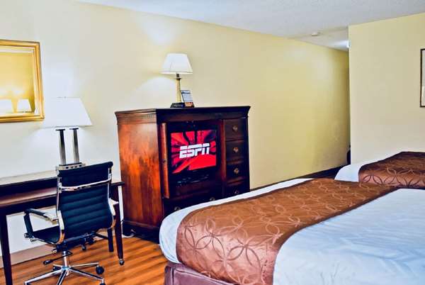  - Days Inn Burleson