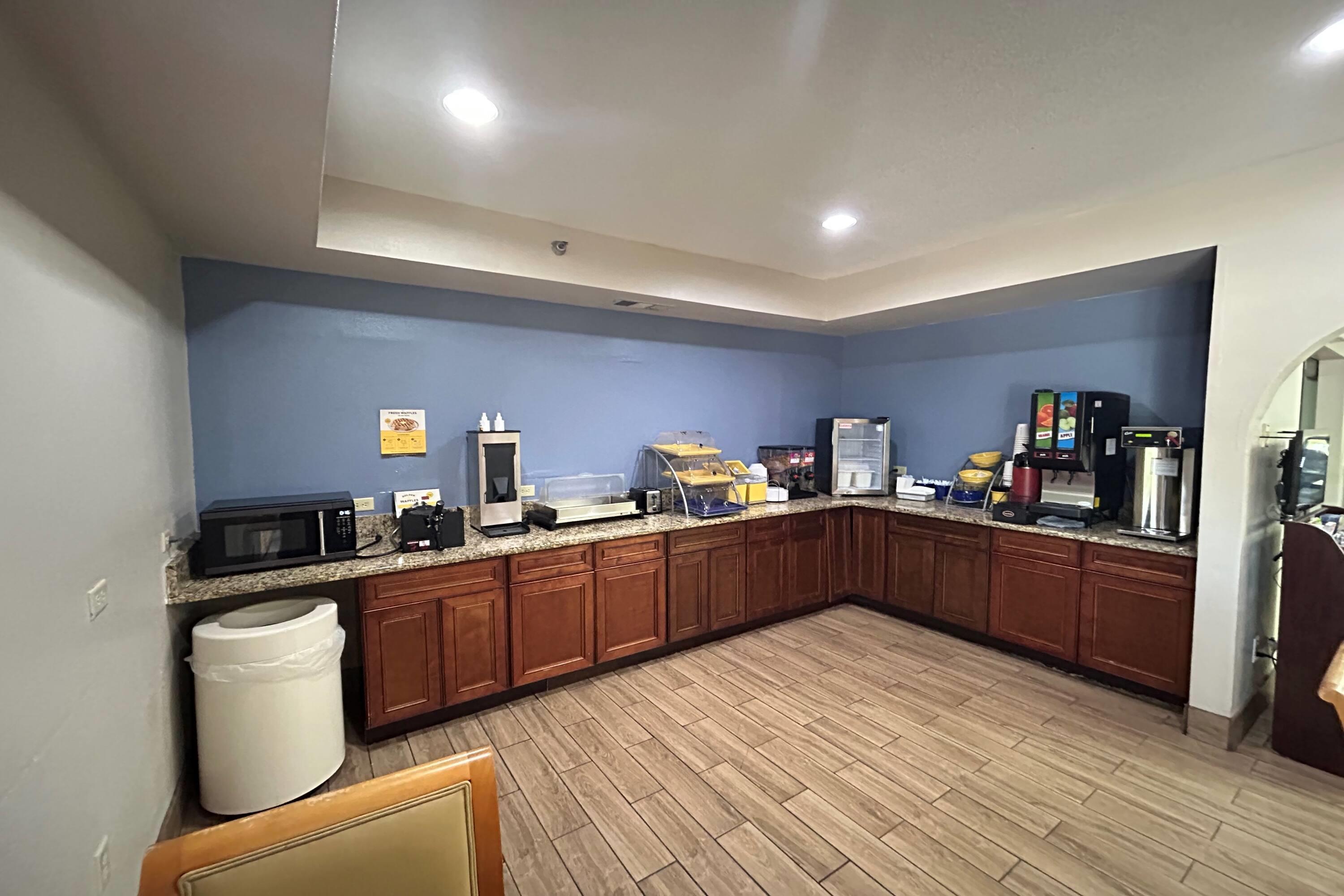 Property amenity | Days Inn & Suites by Wyndham Stockbridge South Atlanta