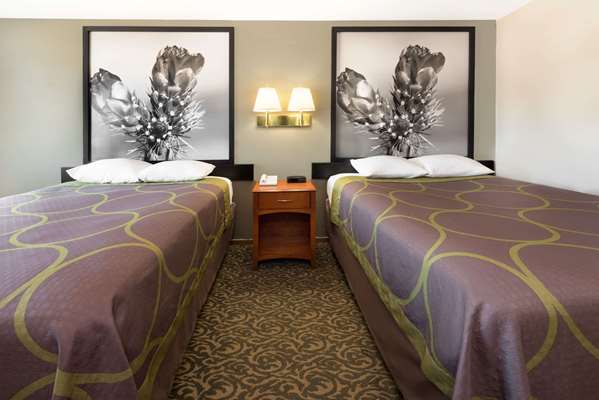  - Super 8 Hotel Clayton