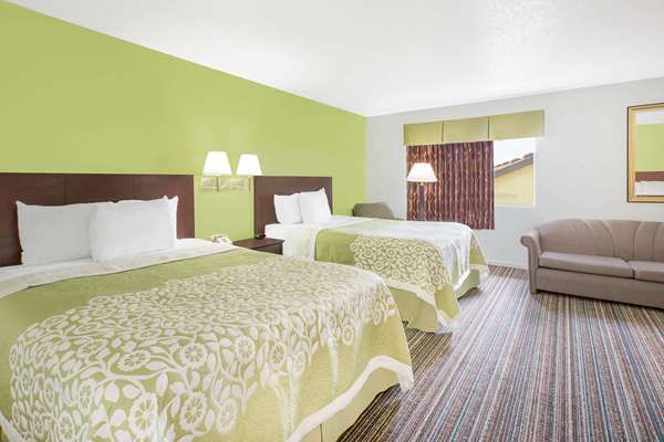  - Days Inn York - I-80, Exit 353