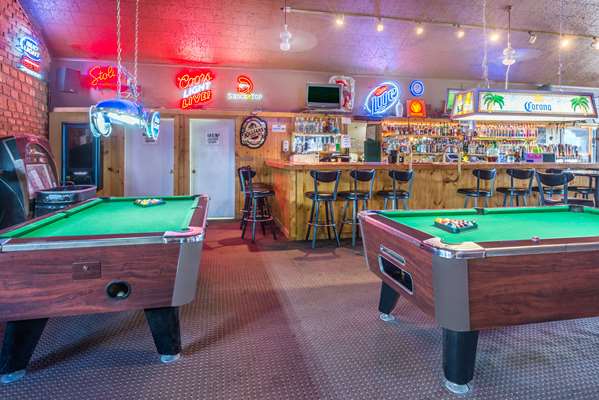 Restaurant - Days Inn Show Low