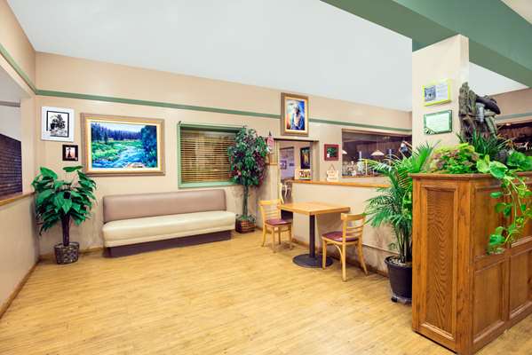 Restaurant - Days Inn Show Low