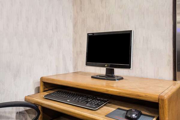 Conference Area - Days Inn North Aurora Seattle