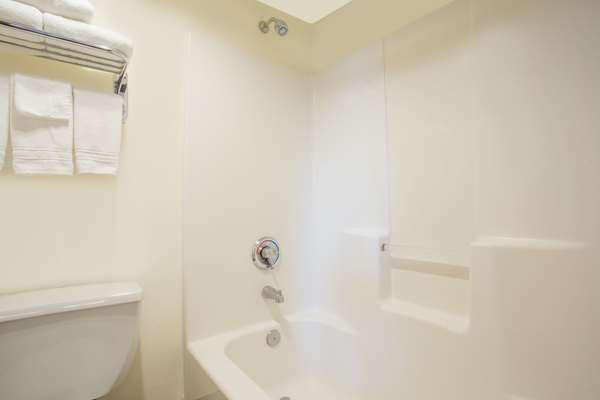  - Days Inn North Aurora Seattle