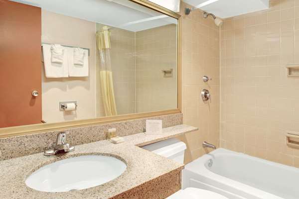  - Days Inn Ann Arbor