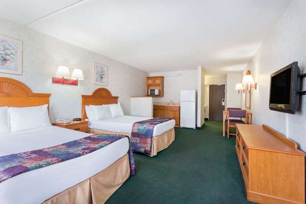  - Days Inn Lexington - I-64 & I-75, Exit 113