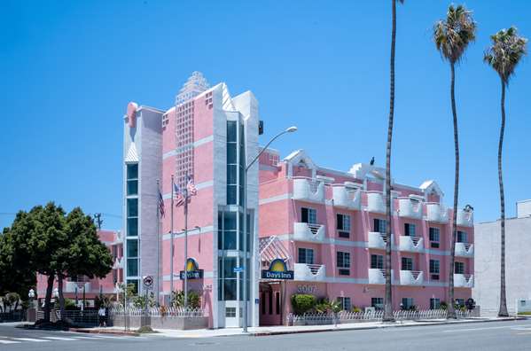 Exterior view - Days Inn Santa Monica